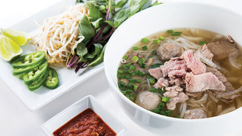 Phat Tai - bowl of pho with vegetable sides